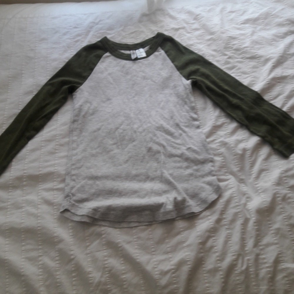 Long sleeve shirt